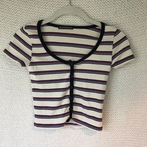 Brandy Melville cropped tee